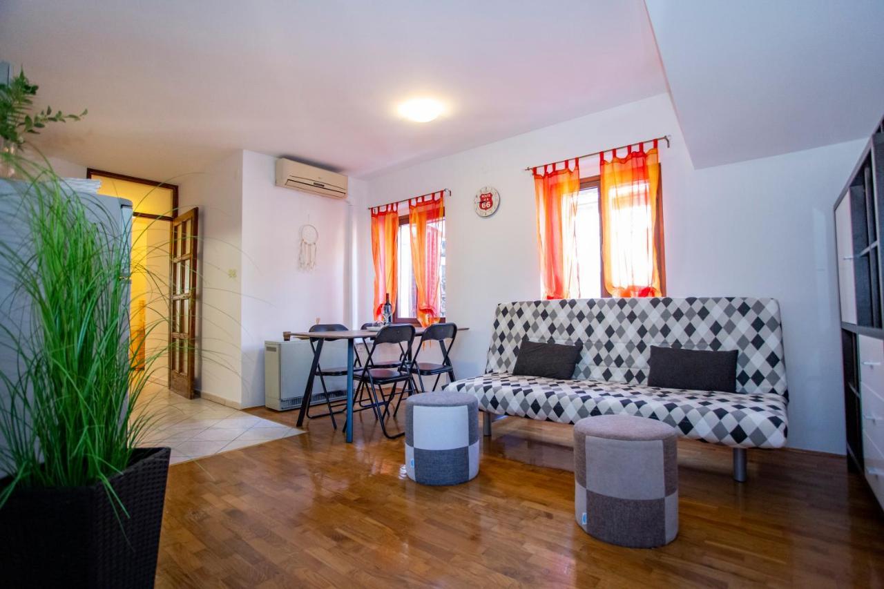 Apartment Kika Пула Екстериор снимка