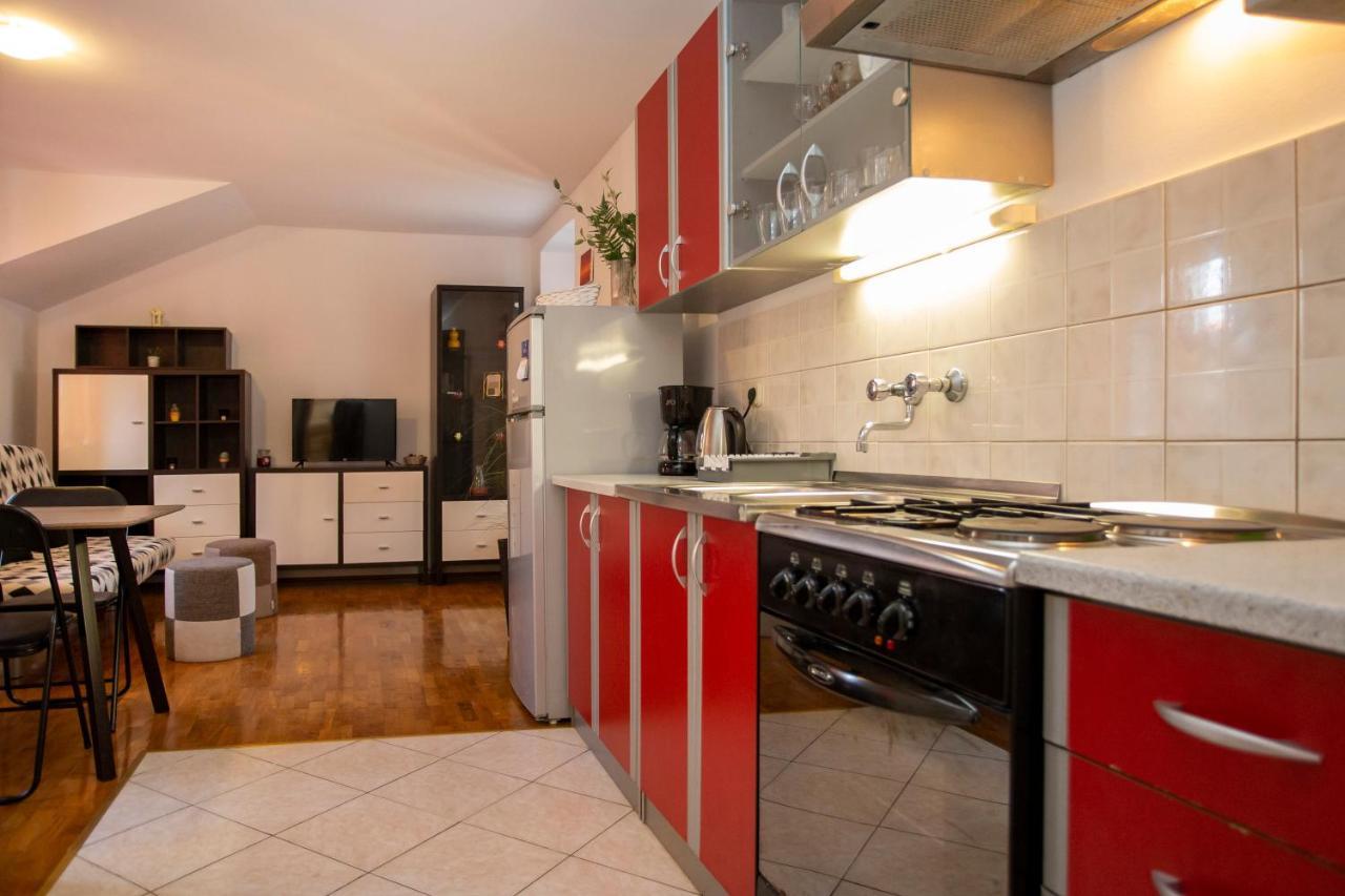 Apartment Kika Пула Екстериор снимка
