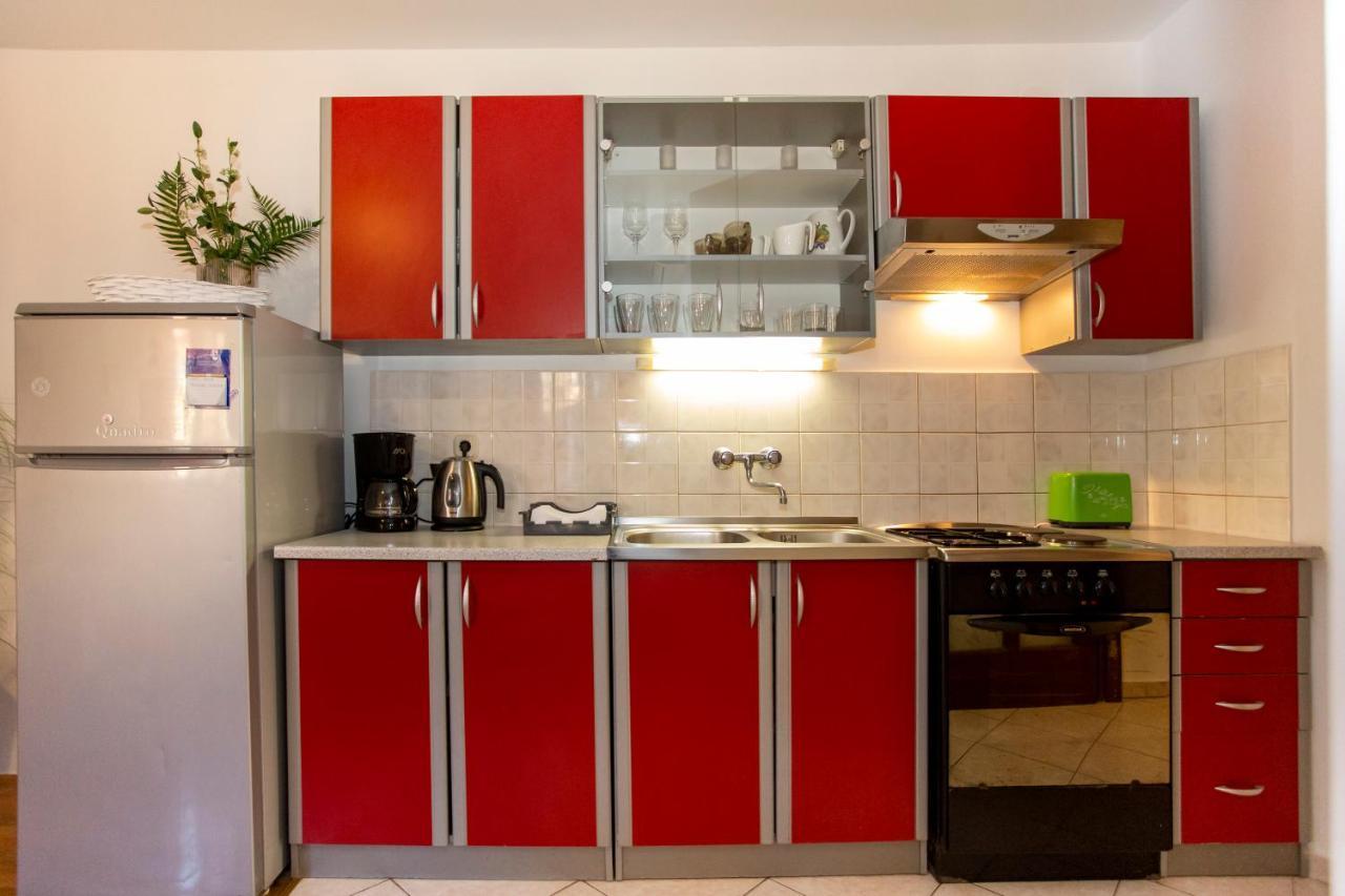 Apartment Kika Пула Екстериор снимка