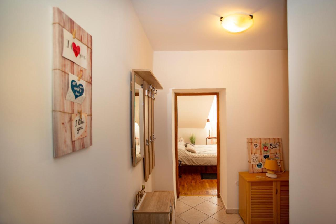 Apartment Kika Пула Екстериор снимка