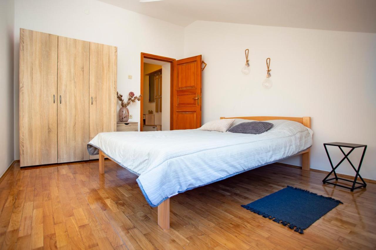 Apartment Kika Пула Екстериор снимка