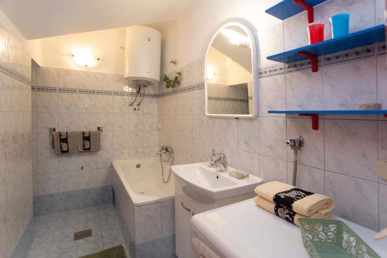 Apartment Kika Пула Екстериор снимка